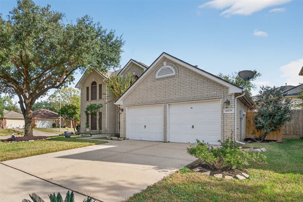 16935 Anna Green St, Houston, TX